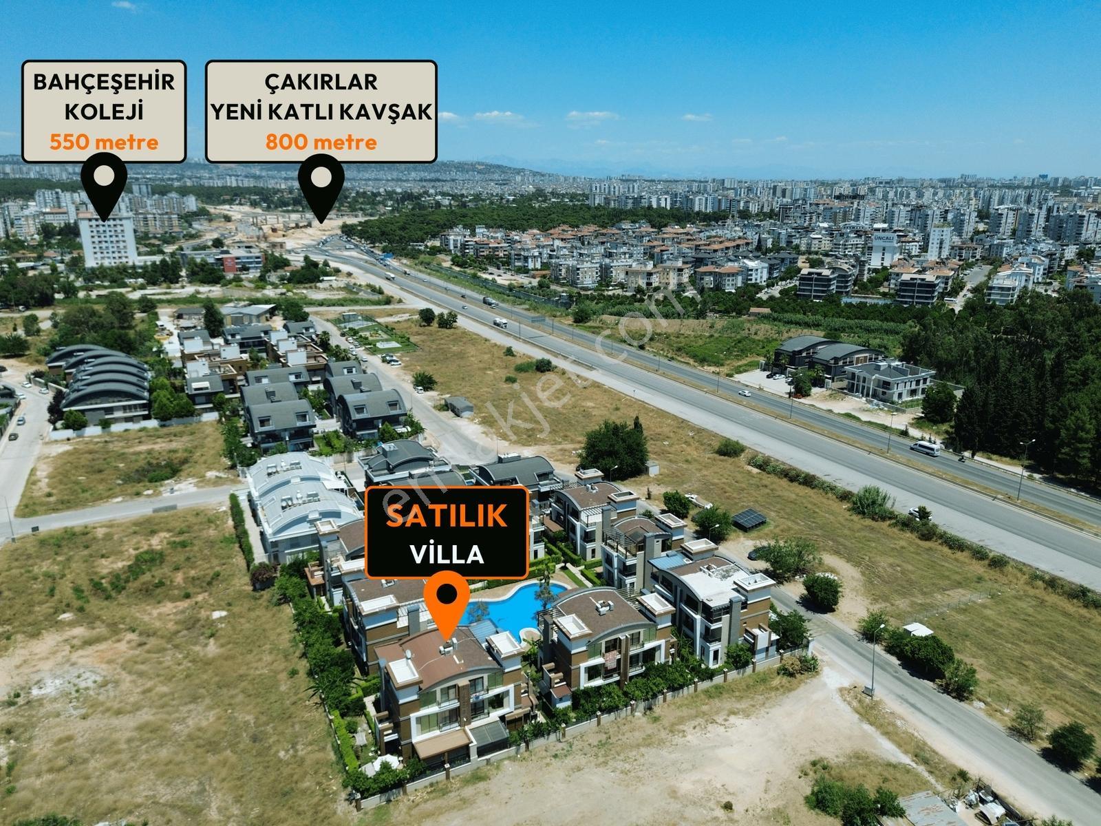 Molla Yusuf Villalar Bölgesi'nde İçi Yapılı Asansörlü Tribleks - Görsel 3