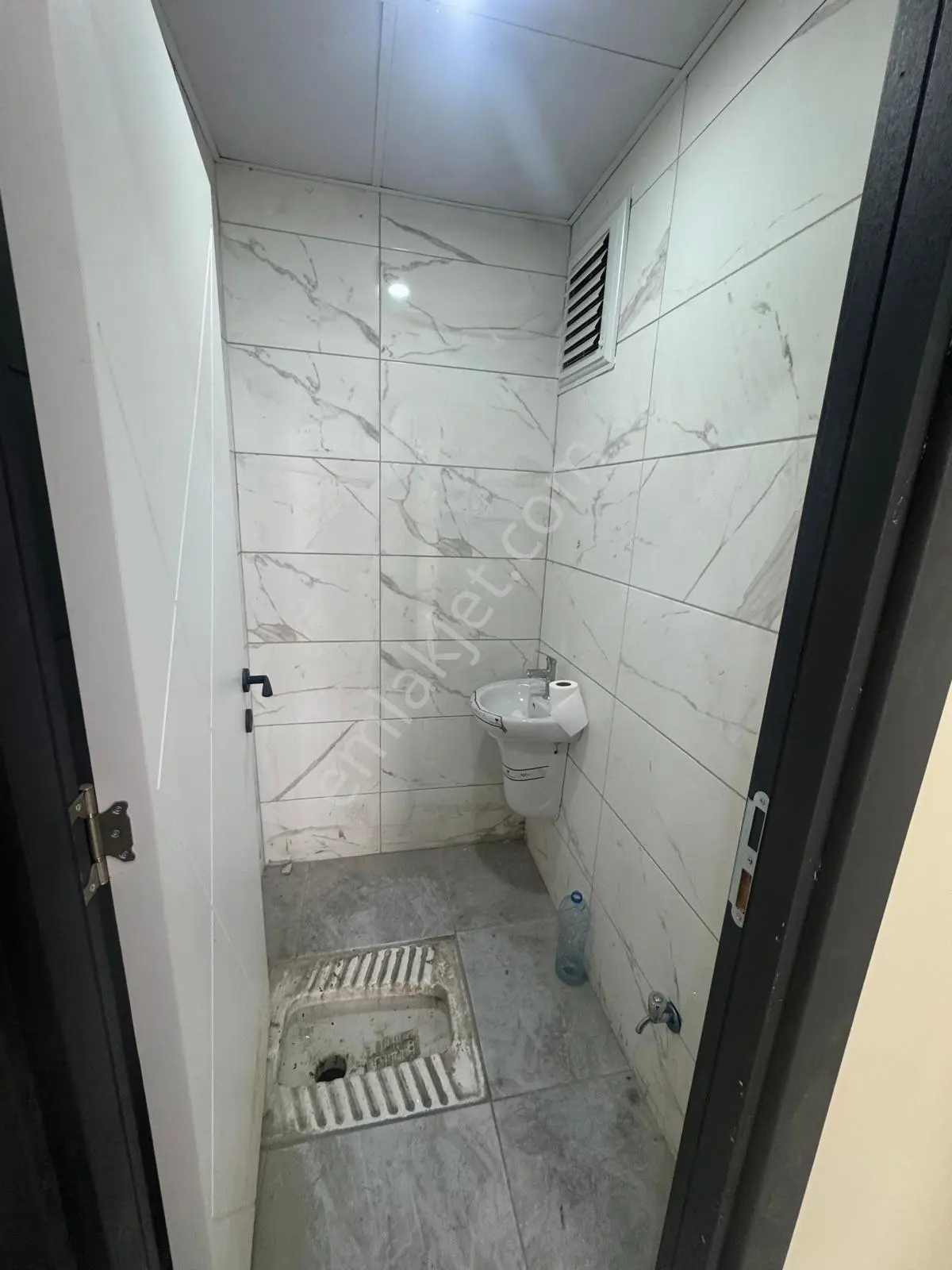 Hicret Emlak Esenler 90m² 2+1 Kat 1 Satılık Daire Acil Site - Görsel 18