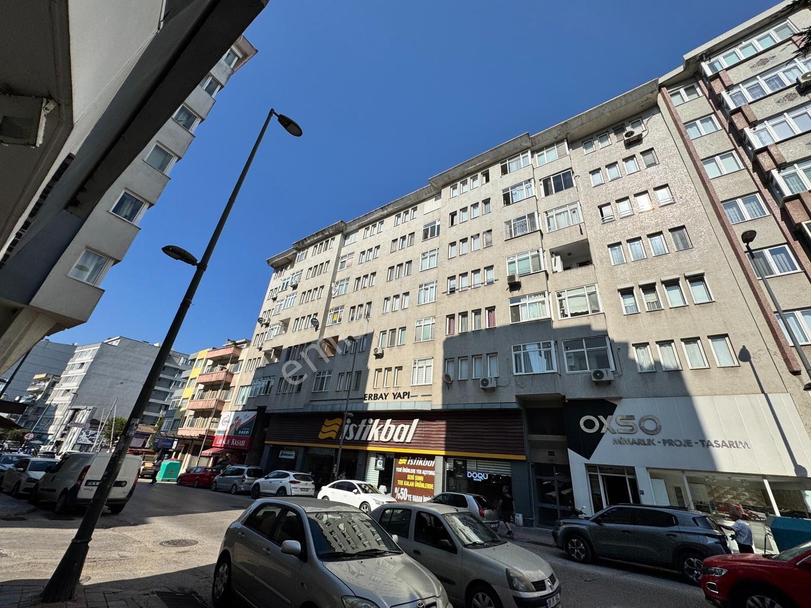 Sevinç'ten Mükemmel Konumda Erbay Yapıda Geniş Kiralık 3+1 Daire - Görsel 10