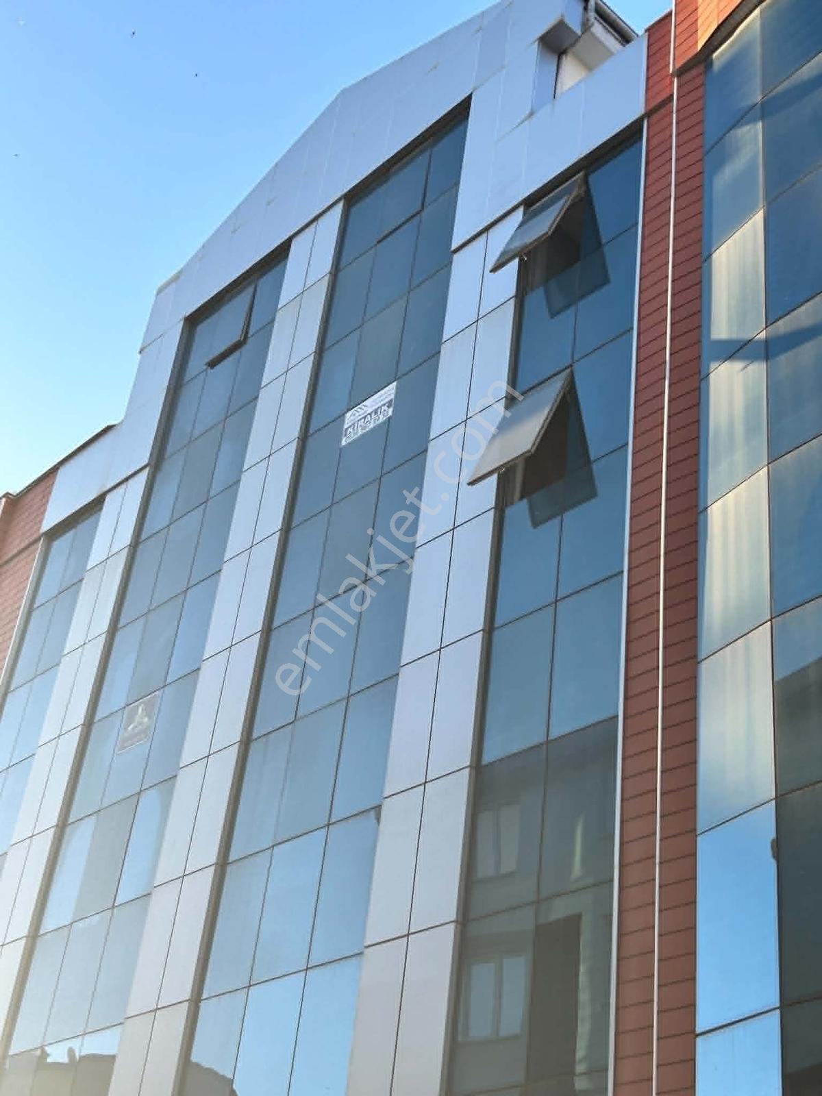 Taşpınar Gayrimenkulden Çarşı Merkezinde Kiralık 2+1 Ofis&büro - Görsel 22