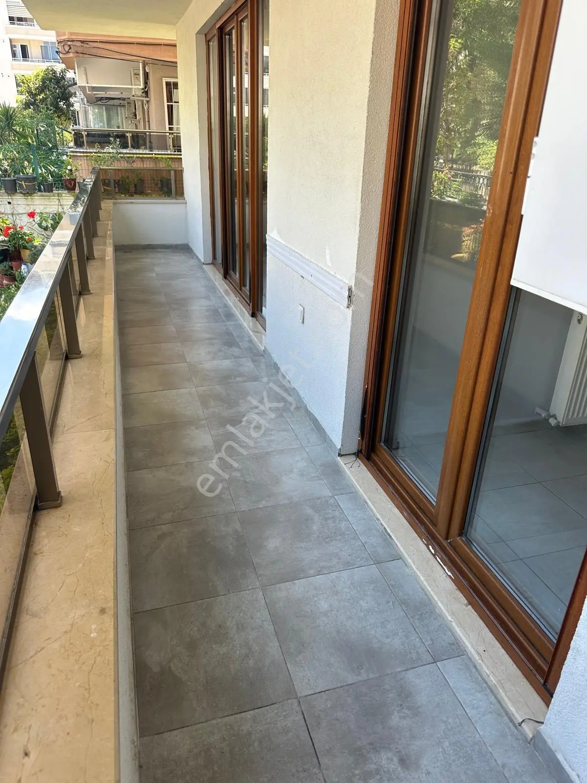 Ata Emlak'tan Yeni Binada 2+1 Yüksek Giriş Kiralık Daire - Görsel 2