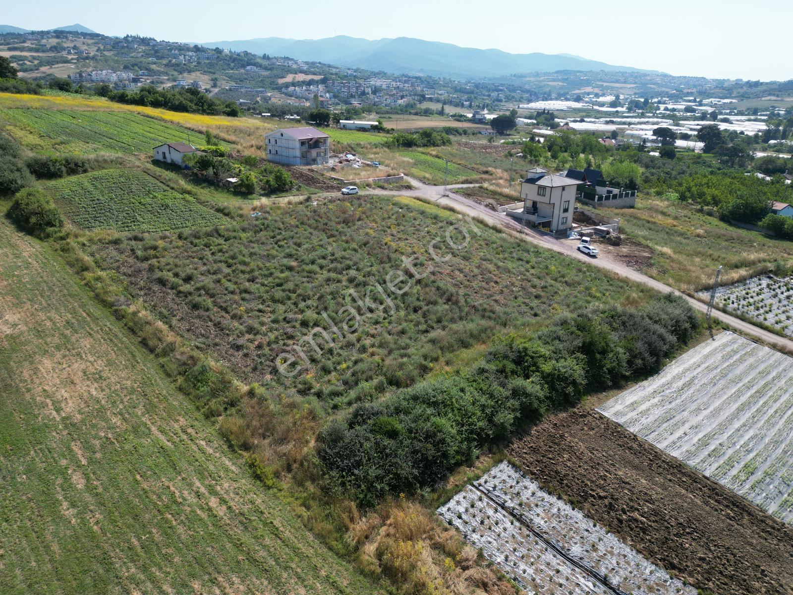 Akköy'de Deniz Manzaralı İmarlı 838 M2 Arsa - Görsel 8