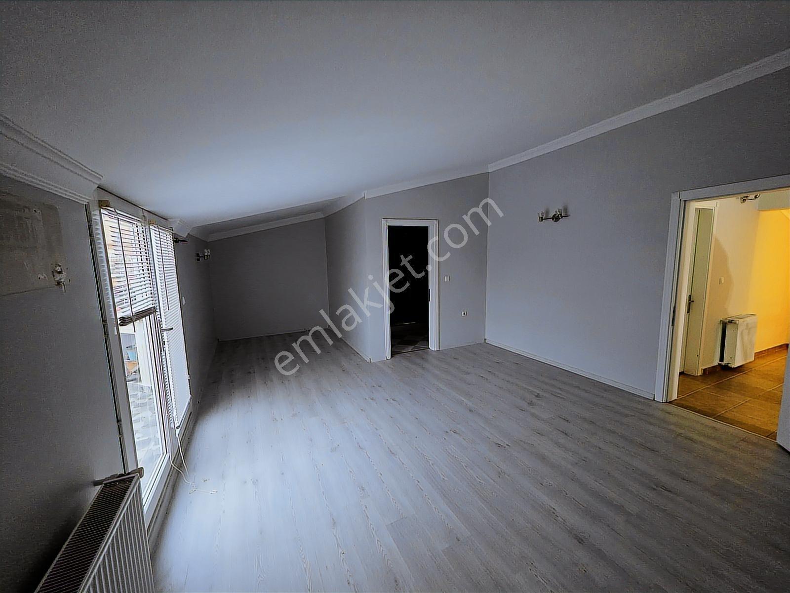 İzmit Kuruçeşme'de Havuzlu, Otoparklı,site İçi,satılık 4+1 Daire - Görsel 31