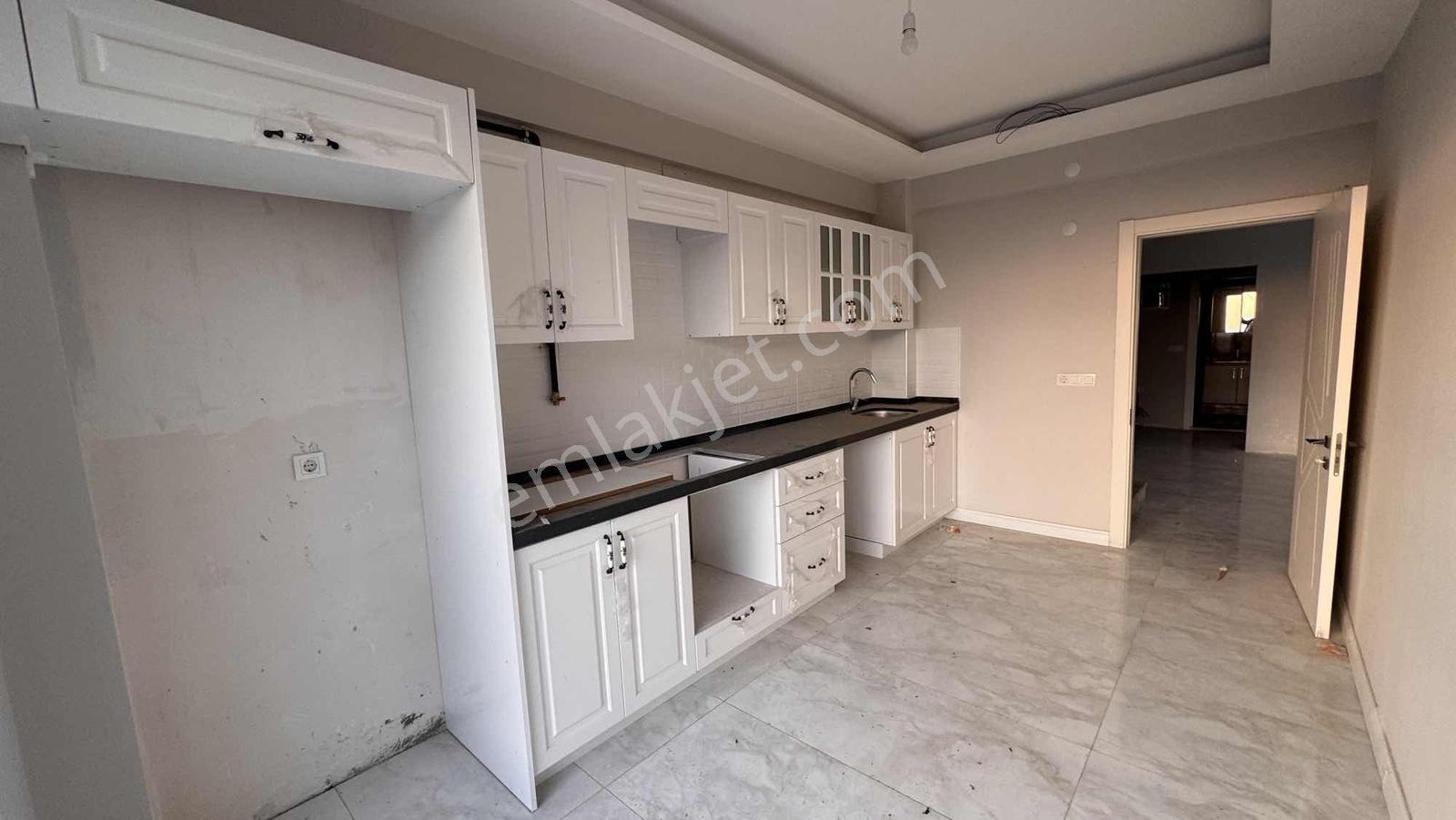 Köprü Ve Deniz Manzaralı Sıfır Satılık İkiz Villa - Görsel 9