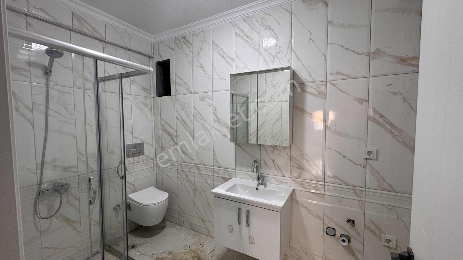 Köprü Ve Deniz Manzaralı Sıfır Satılık İkiz Villa - Görsel 14