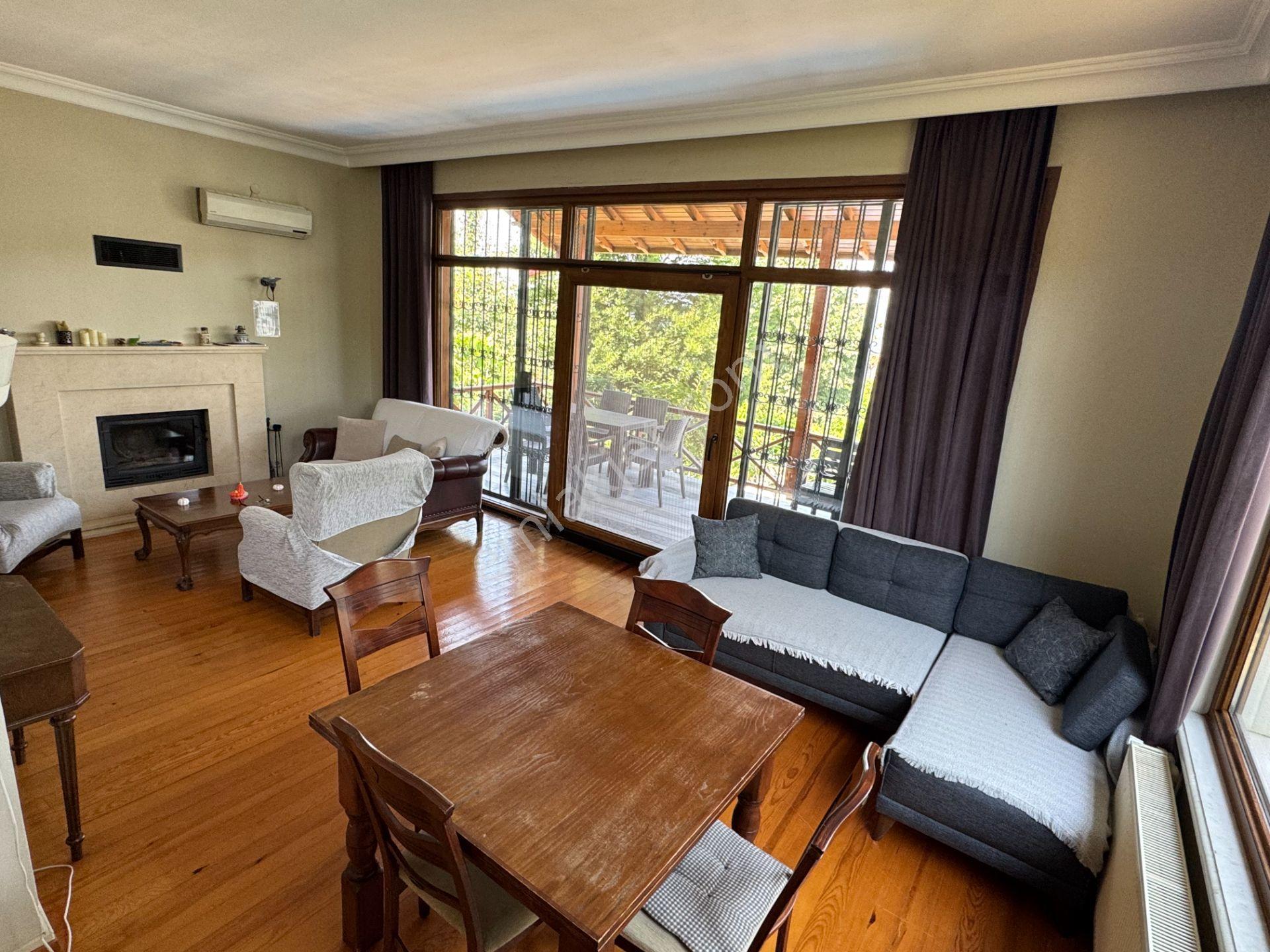 Sapanca’da Göl Manzaralı Sezonluk ( 4 Aylık ) Kiralık Müstakil Villa - Görsel 11
