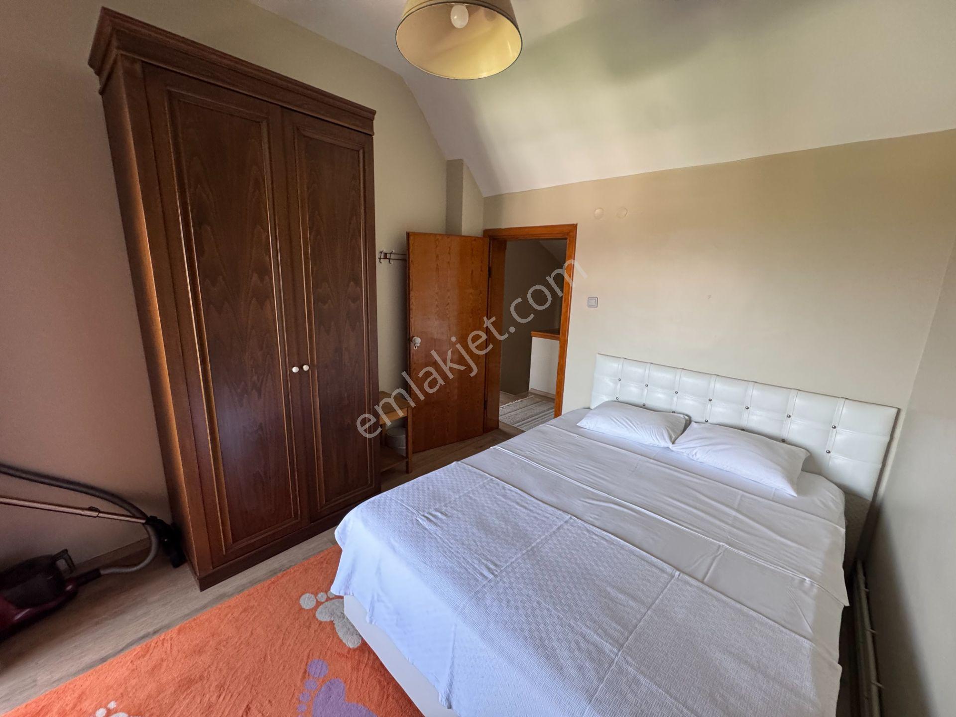 Sapanca’da Göl Manzaralı Sezonluk ( 4 Aylık ) Kiralık Müstakil Villa - Görsel 28