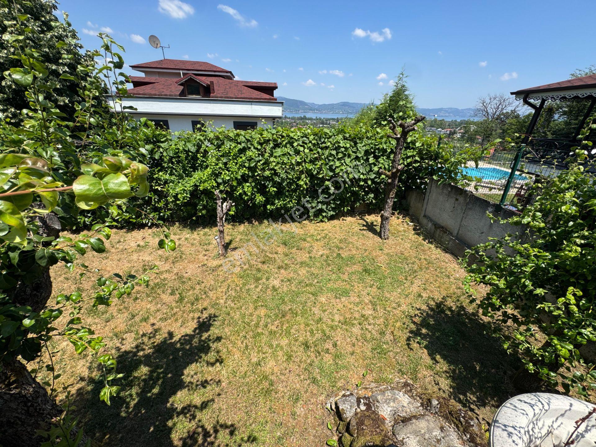 Sapanca’da Göl Manzaralı Sezonluk ( 4 Aylık ) Kiralık Müstakil Villa - Görsel 6