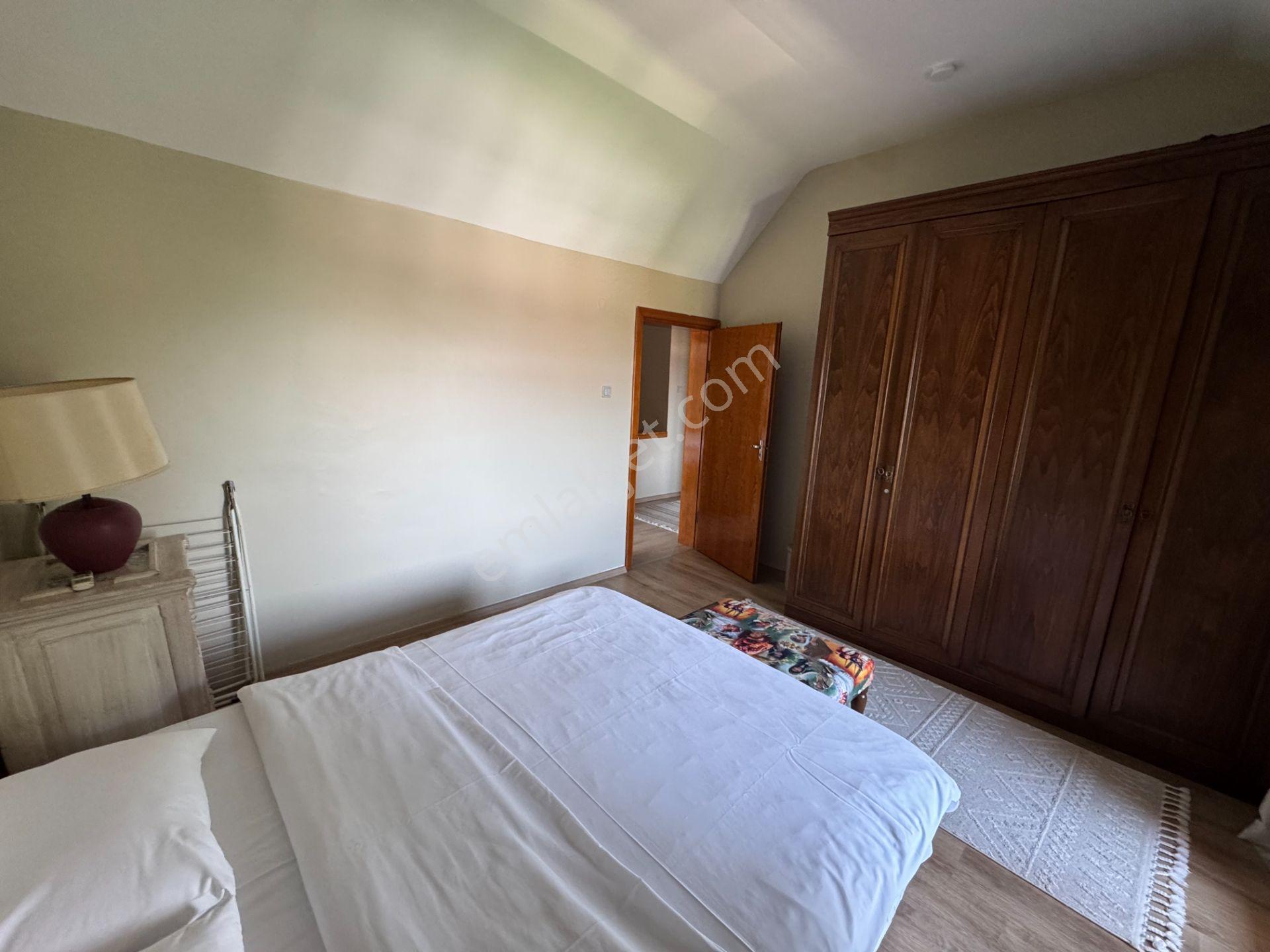 Sapanca’da Göl Manzaralı Sezonluk ( 4 Aylık ) Kiralık Müstakil Villa - Görsel 25