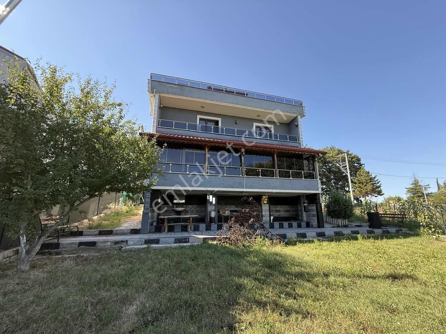 Akmeşe Sapakpınarda Satılık Tripleks Villa - Görsel 29