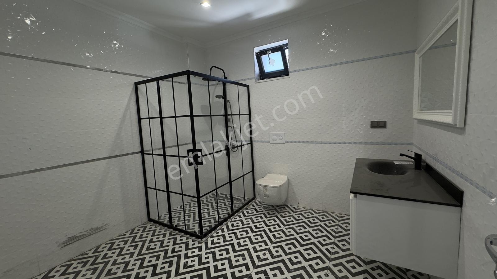 İzmit Antik Kent Villaları Sitesi Köşe 4+1 Satılık Bahçeli Villa - Görsel 23