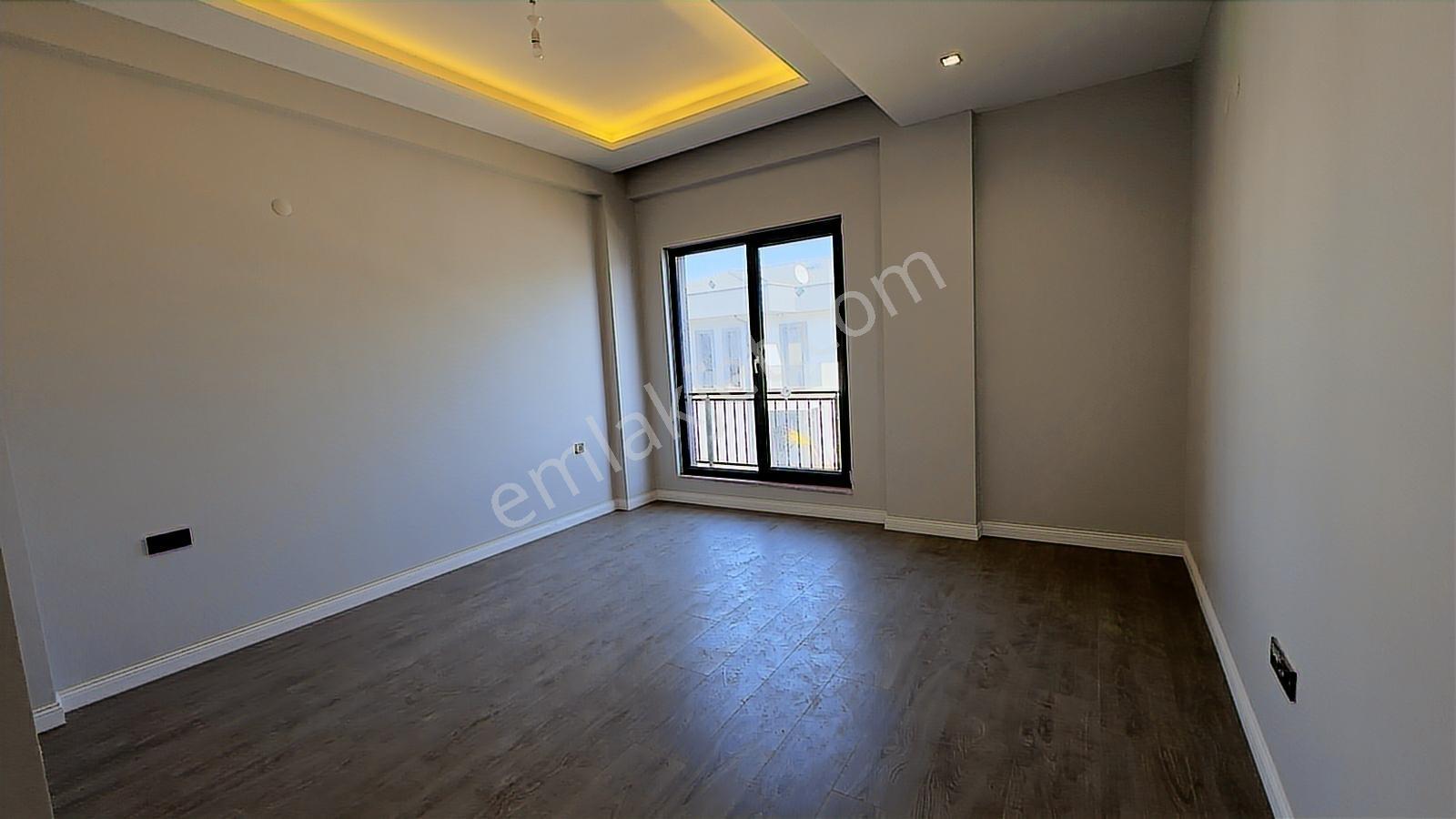 İzmit Antik Kent Villaları Sitesi Köşe 4+1 Satılık Bahçeli Villa - Görsel 24