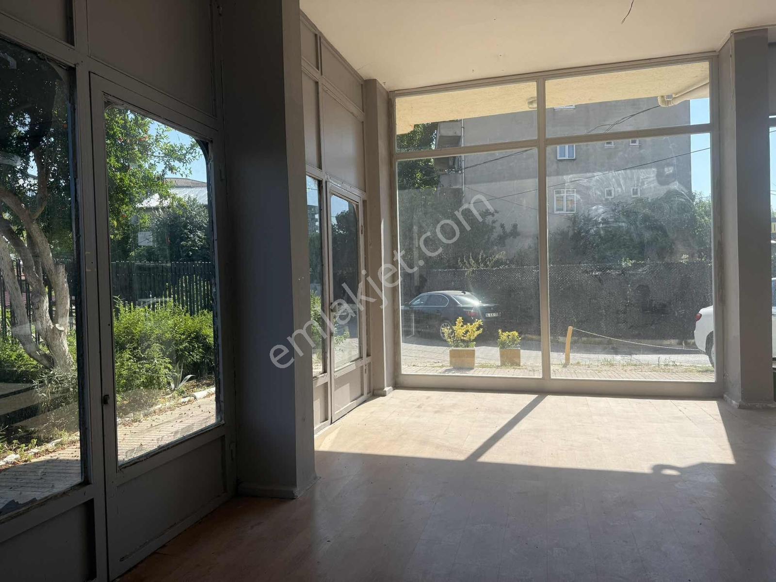 Samandıra Merkezde Kiralık Dükkan - Görsel 5