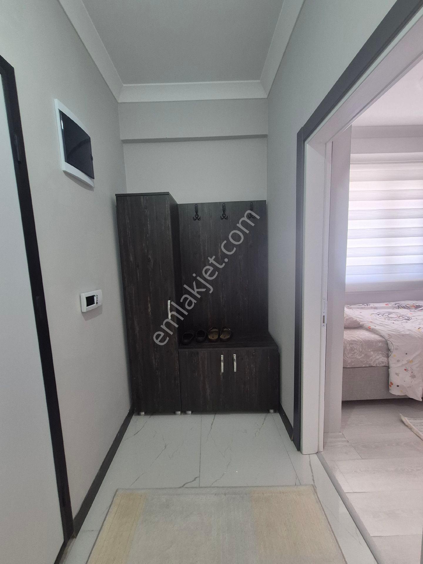 Kiralık 1+1 Eşyalı Daire Suluova Borsa Mahallesi Üniversite Karşısı 132984221 - Görsel 3