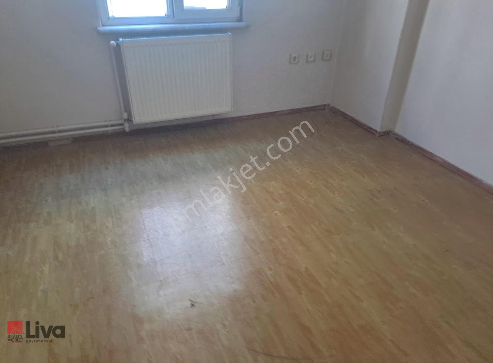 Livadan 1nolu Sağlık Ocağı Yakını Cadde Üzeri Kiralık 2+1 Daire - Görsel 11