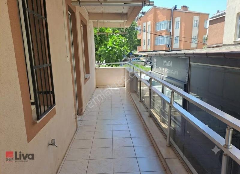 Livadan 1nolu Sağlık Ocağı Yakını Cadde Üzeri Kiralık 2+1 Daire - Görsel 19