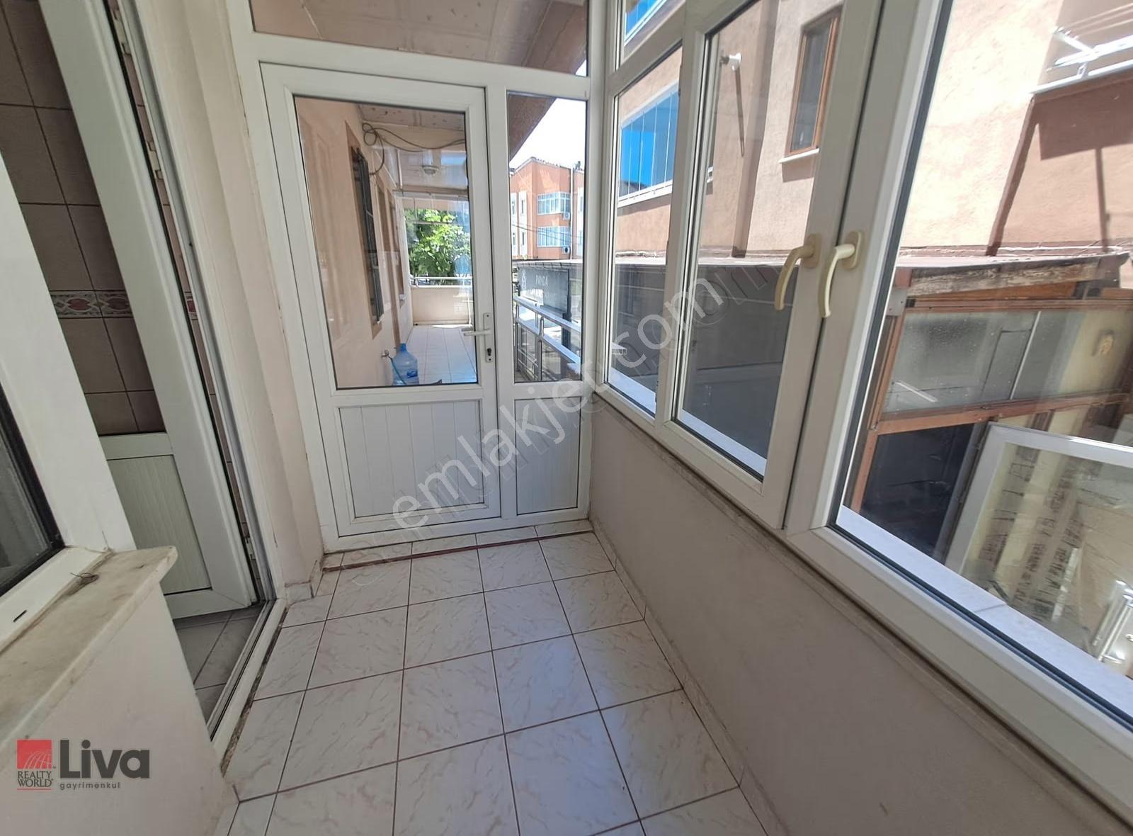 Livadan 1nolu Sağlık Ocağı Yakını Cadde Üzeri Kiralık 2+1 Daire - Görsel 26