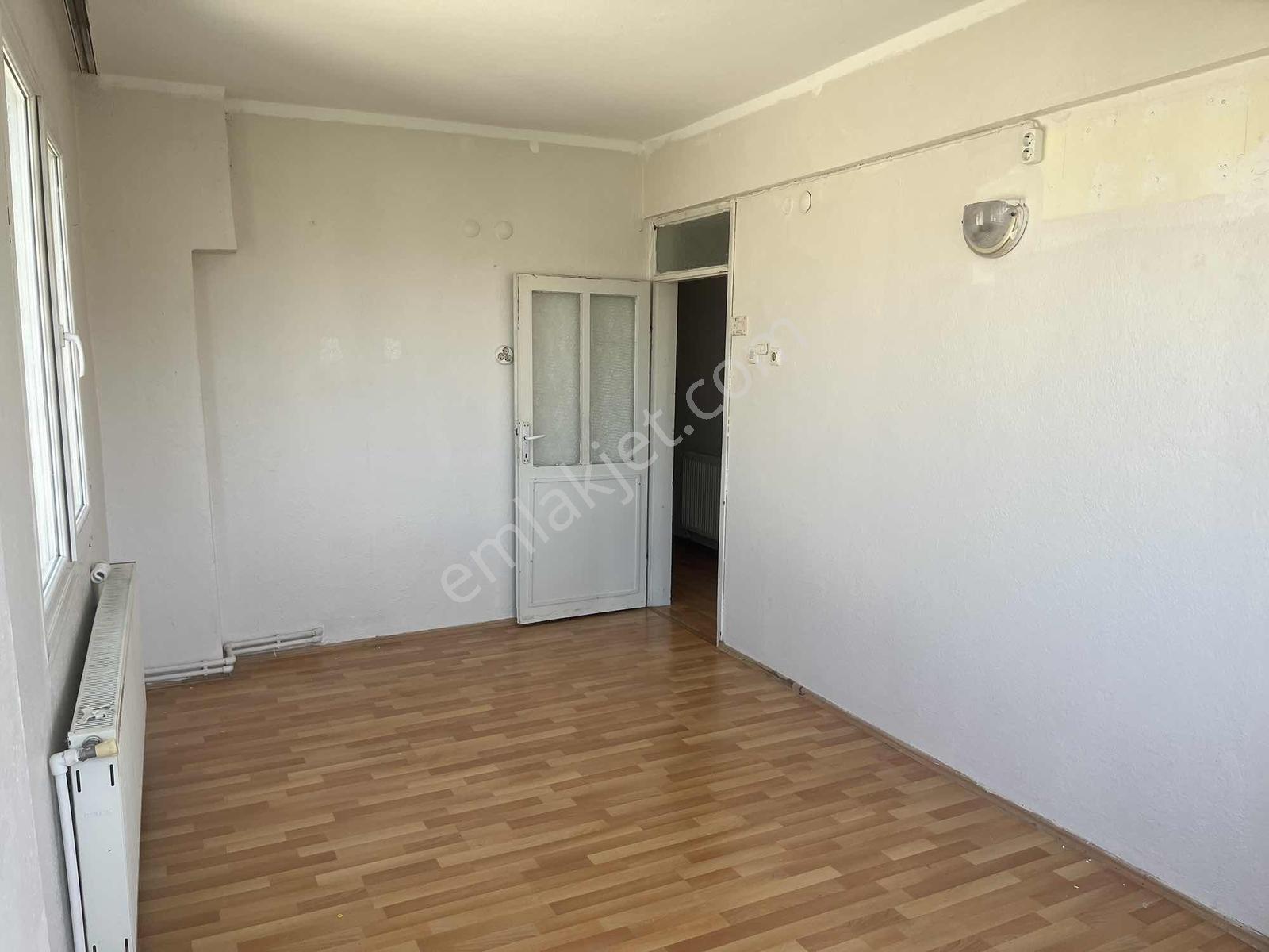 Aliağa Kültür Mahallesi 3+1 Kiralık Daire - Görsel 12