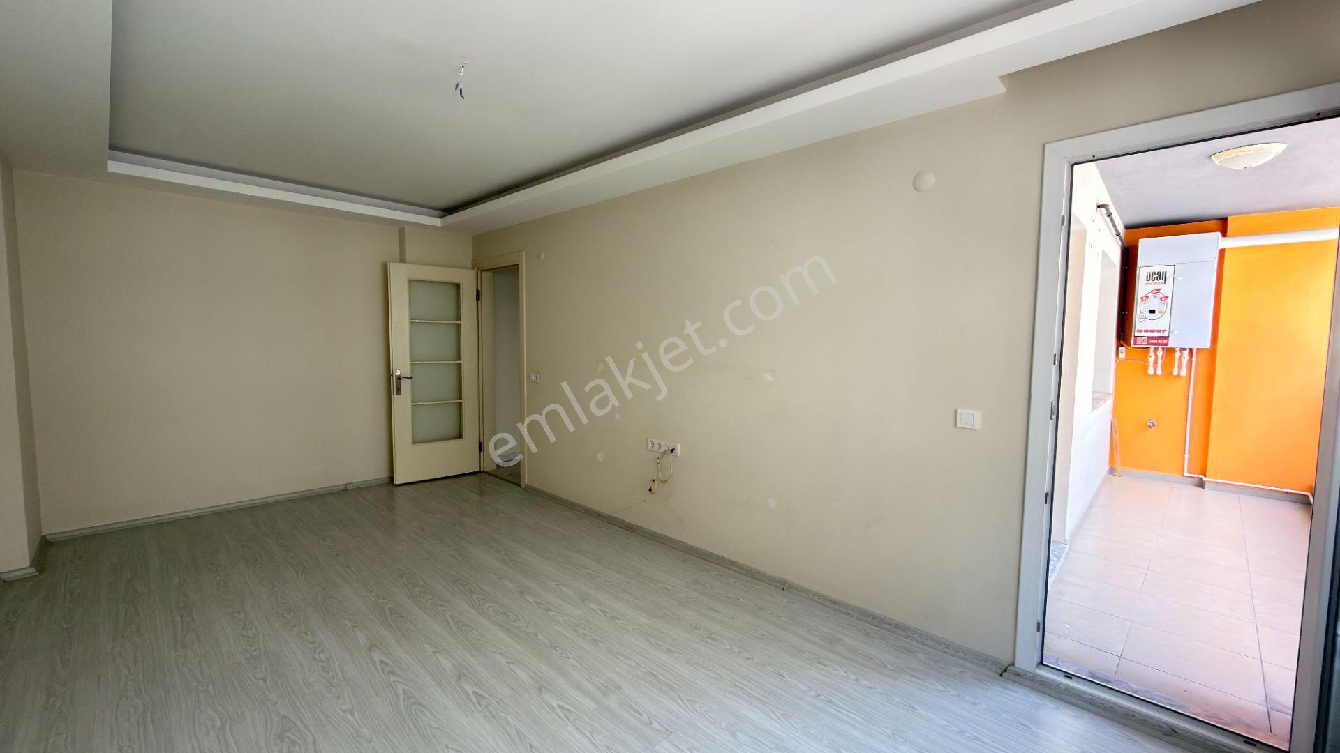 2+1, Doğalgazlı, Ayrı Mutfaklı Kiralık Daire - Görsel 20