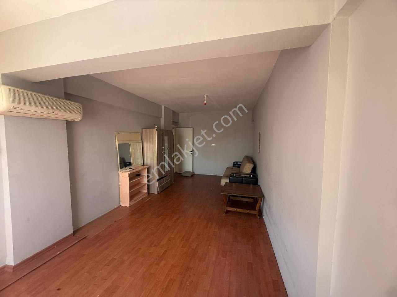 Balbeyde Yol Üzeri Kiralık 60 M2 1+1 - Görsel 11