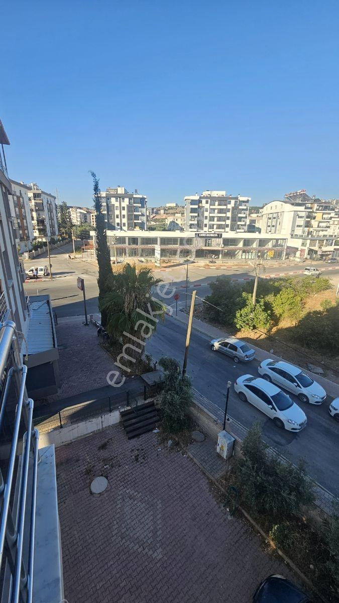 A K Mutludan Göçerlerde Geniş 2+1 Extralı Daire - Görsel 17