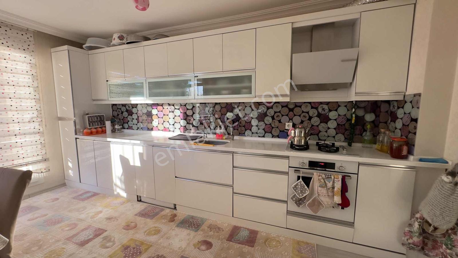 Emin Emlak Bor Başpınar Mah 3+1 170m2 Mekezi Ara Kat Ev Diare - Görsel 3