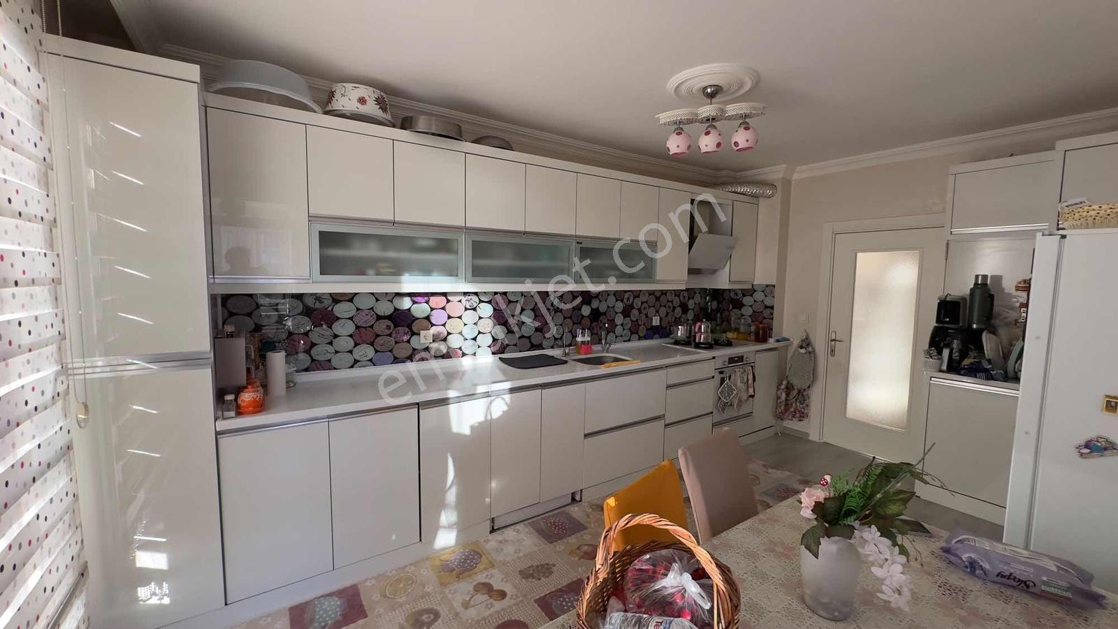 Emin Emlak Bor Başpınar Mah 3+1 170m2 Mekezi Ara Kat Ev Diare - Görsel 10