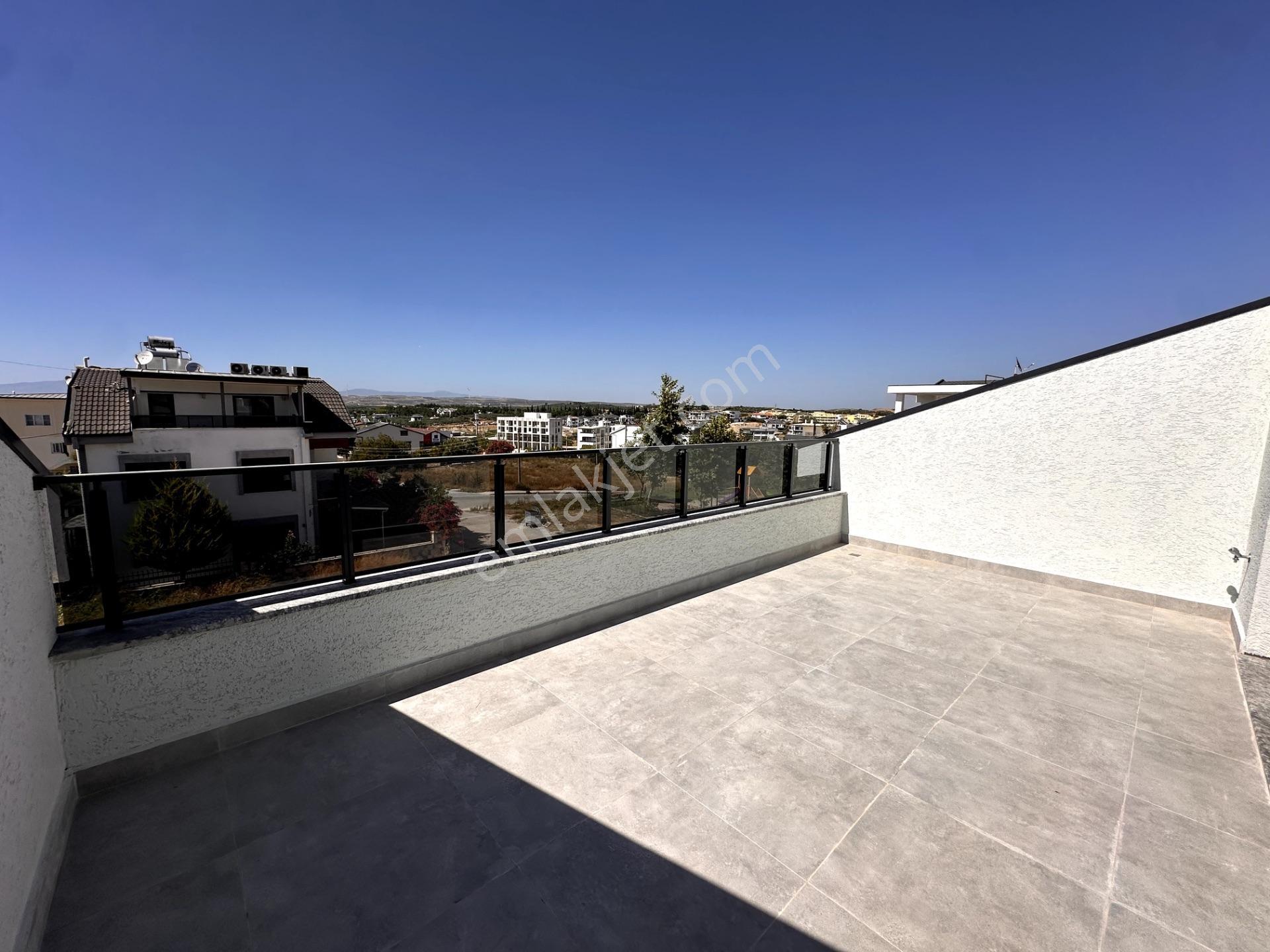 Didim Hisar'da Otoparklı Sıfır 3+1 Villa - Görsel 17