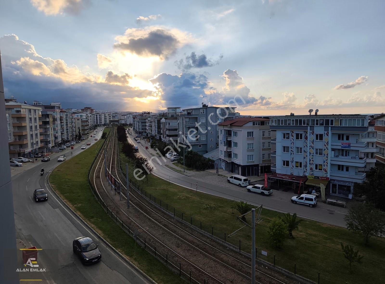 Alan Emlak;denizevleri Tramvay Dur.cephe Kiralık 1+1 Daire&ofis - Görsel 18