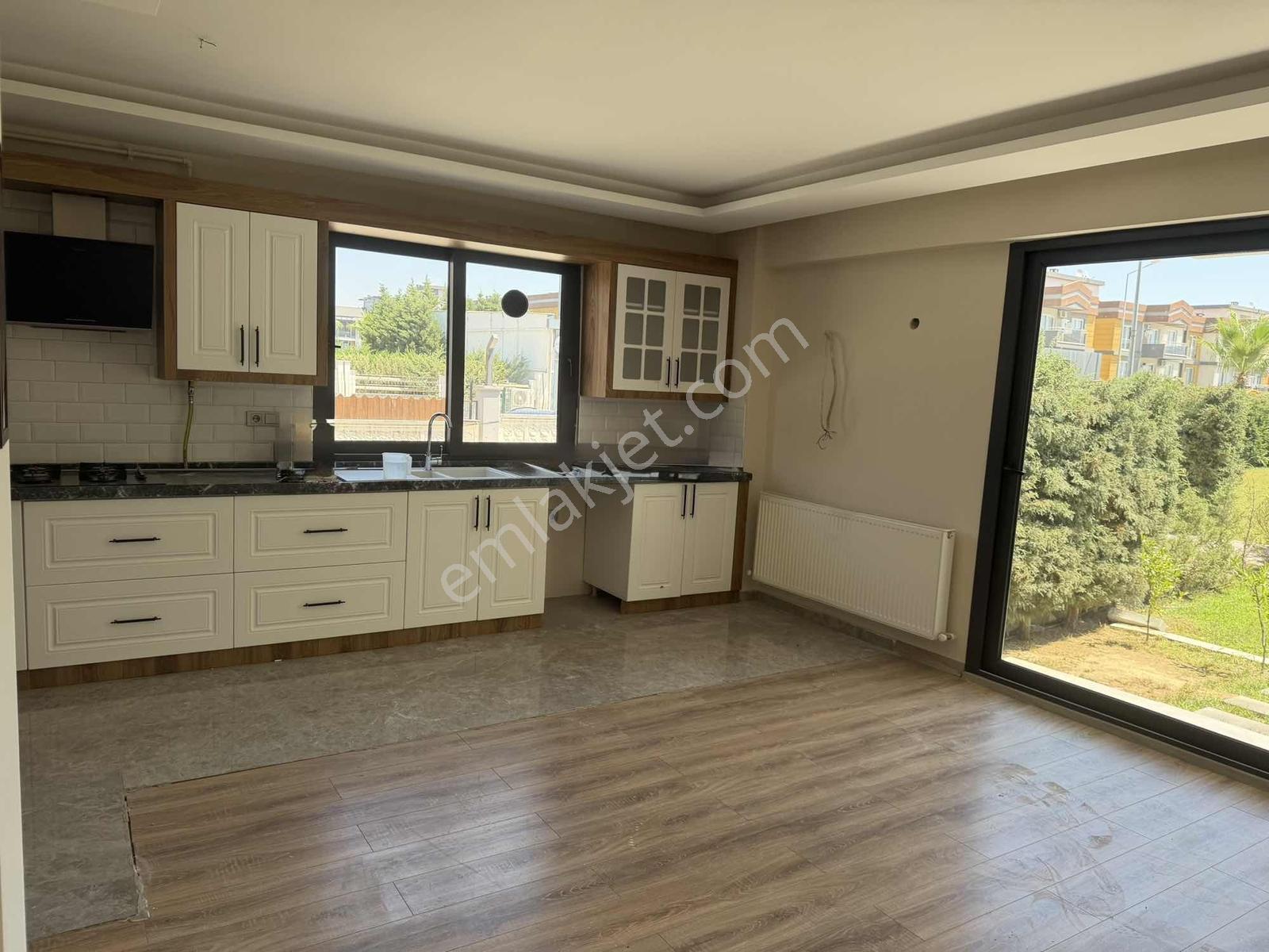 Özgün Gm'den Villalar Böl. Havuzlu Site 3+1 Kiralık Bahçe Katı - Görsel 8