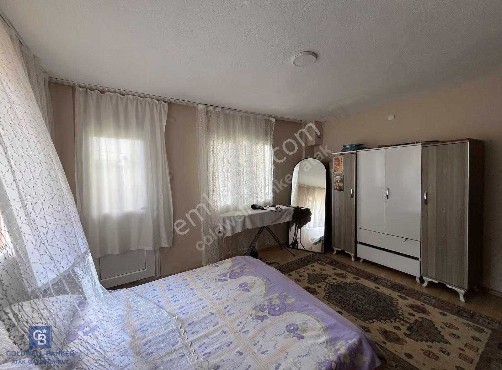 Urla Sanat Sokağı Yakını Bahçe Kullanımlı 2+1 Satılık Daire - Görsel 9