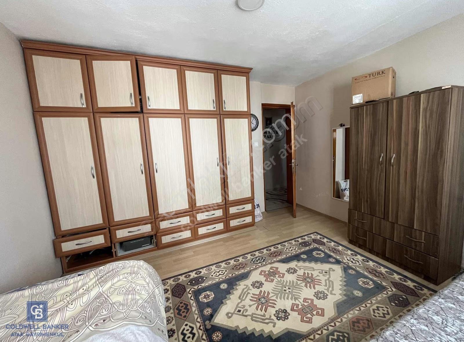 Urla Sanat Sokağı Yakını Bahçe Kullanımlı 2+1 Satılık Daire - Görsel 6