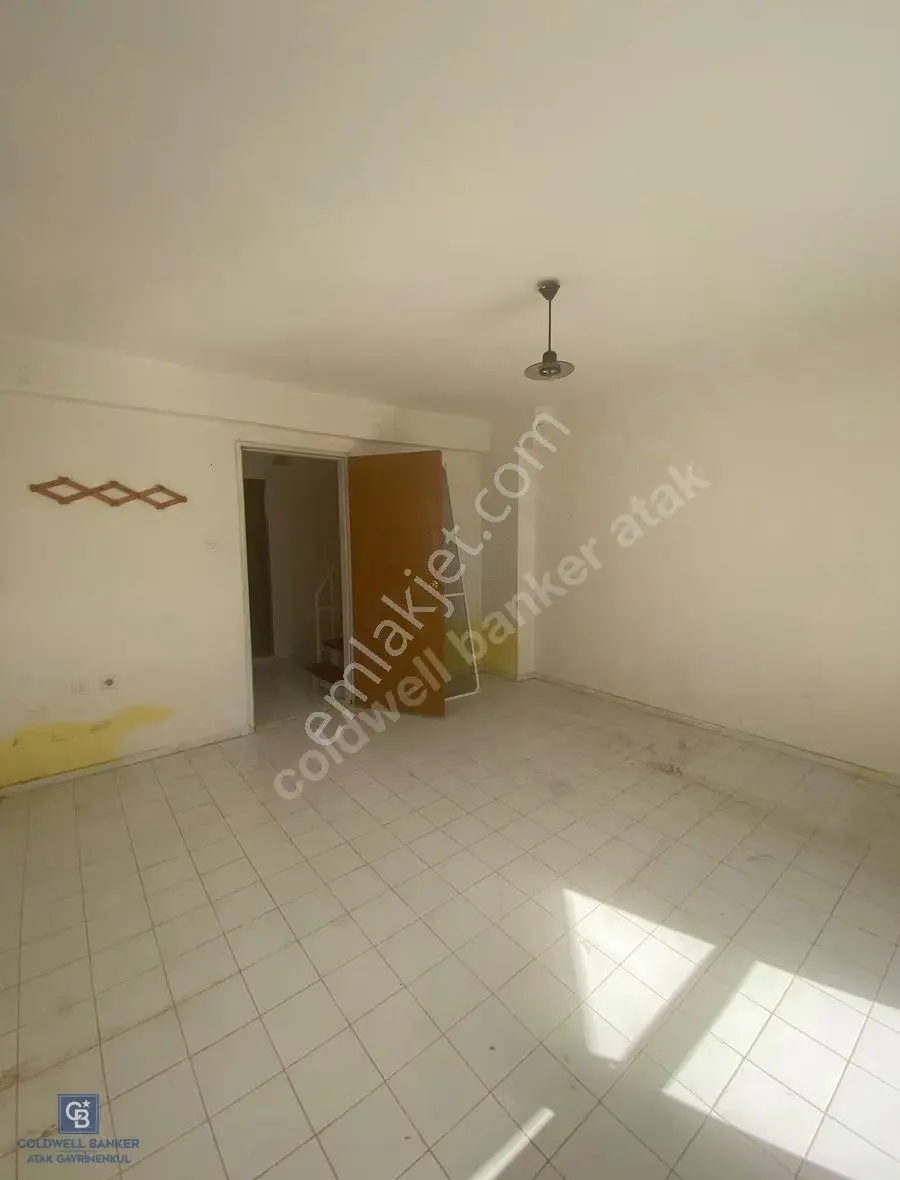 Seferihisar Doğanbey Banksis Sitesinde Satılık 4+2 Villa - Görsel 8