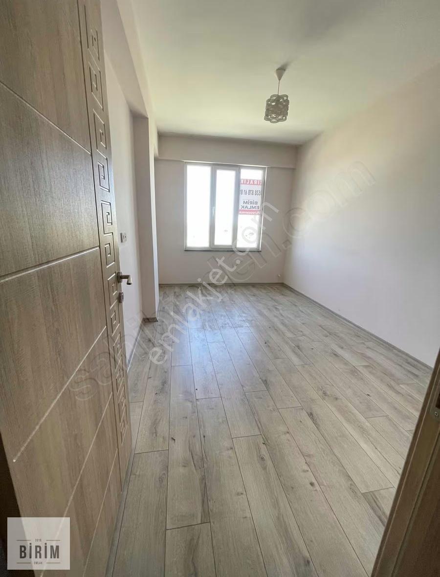 Birim Emlaktan Kiralık 2+1 Yeni Mahallede 6 Yıllık Daire - Görsel 21