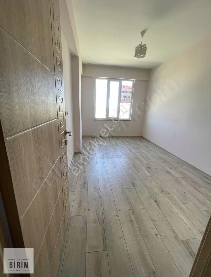 Birim Emlaktan Kiralık 2+1 Yeni Mahallede 6 Yıllık Daire - Görsel 13