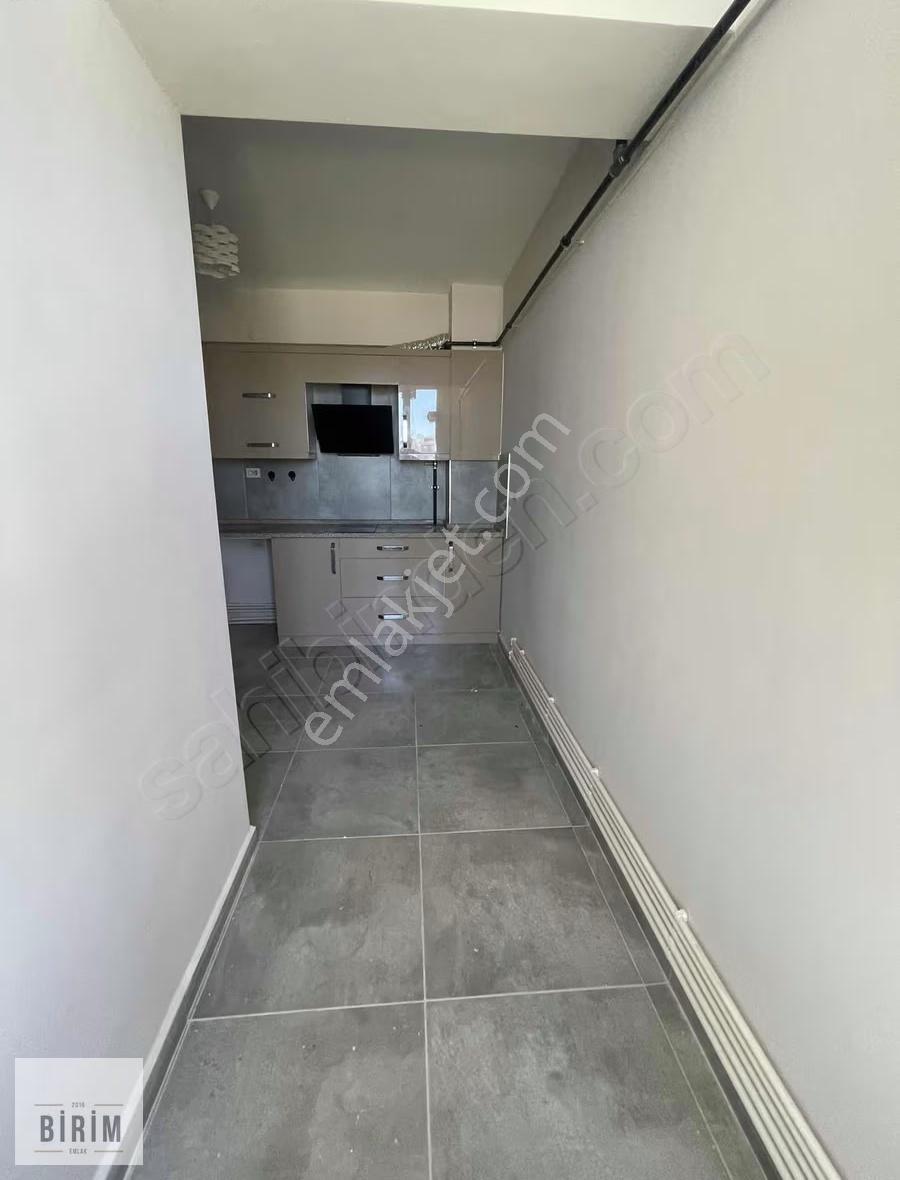 Birim Emlaktan Kiralık 2+1 Yeni Mahallede 6 Yıllık Daire - Görsel 14