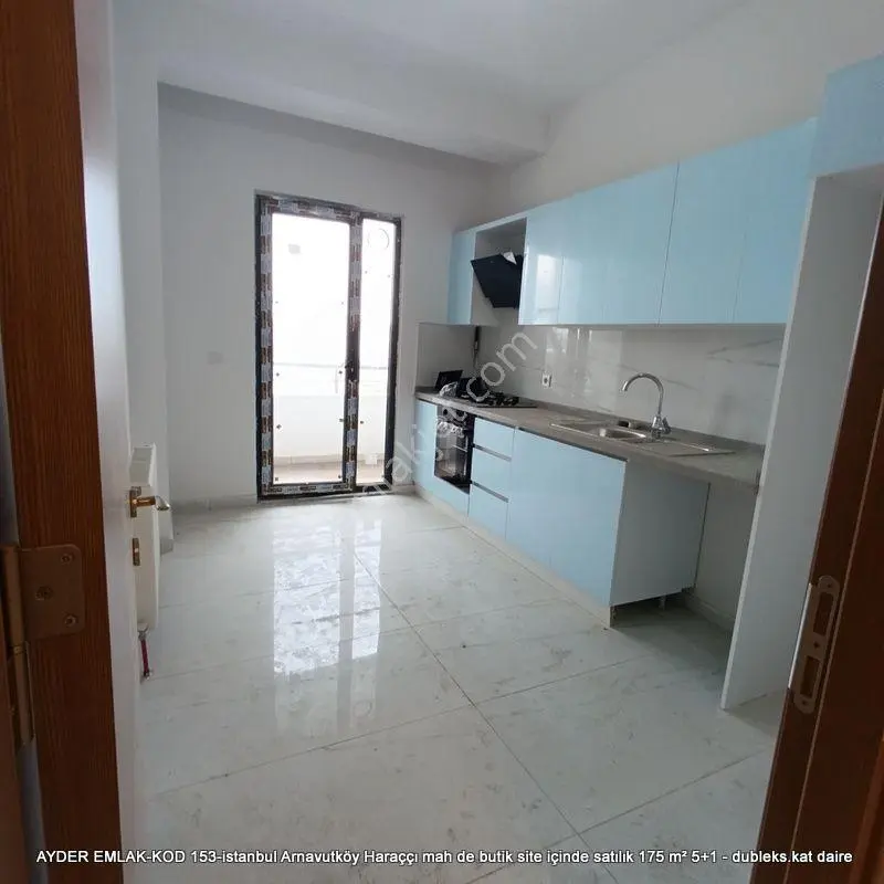Butik Site İçinde Satılık 175 M² 5+1 - Dubleks.kat Daire - Görsel 2