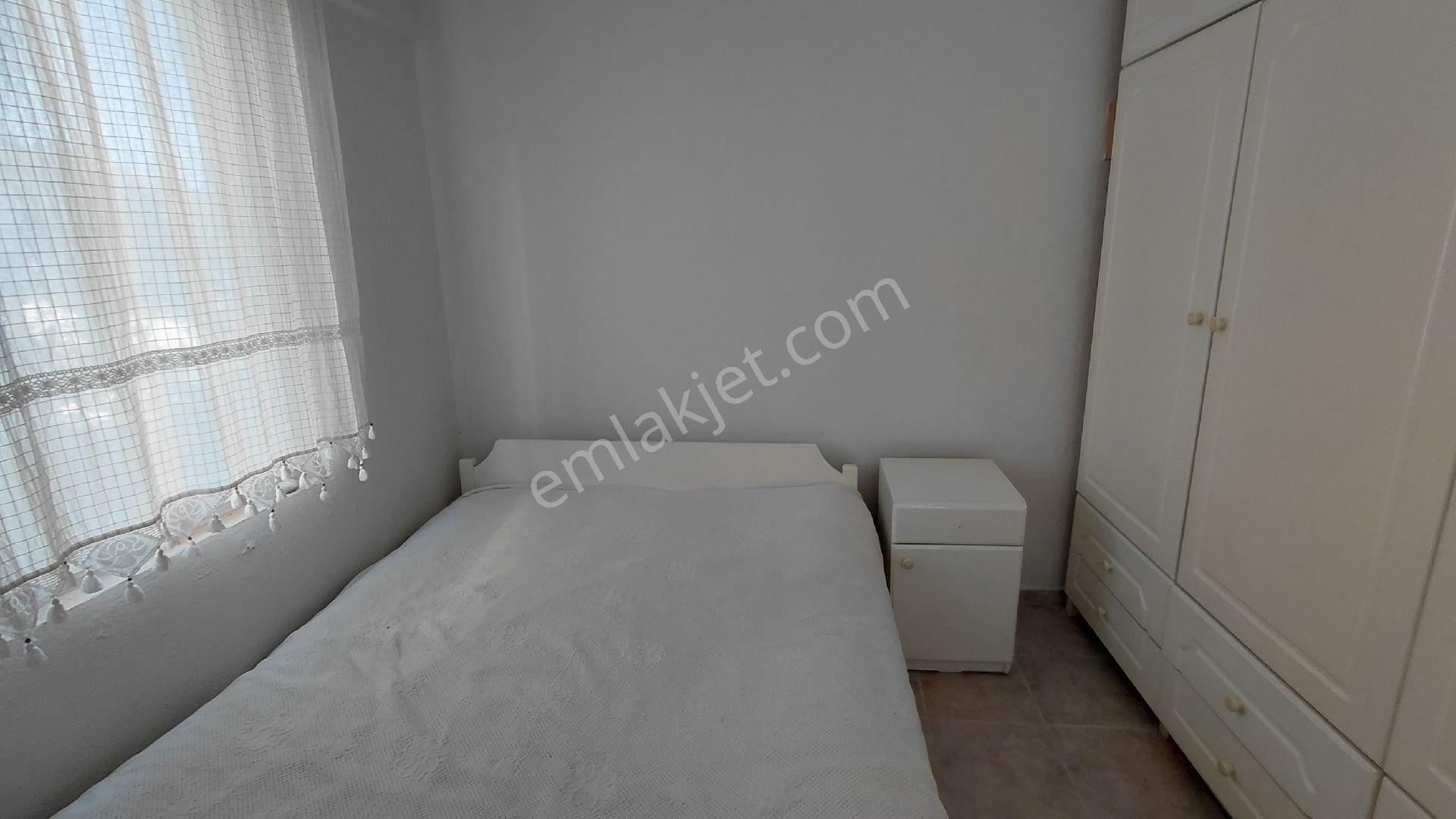 Didim Akbük'te Denize Sıfır Site İçerisinde Eşyalı 3+1 Villa - Görsel 12