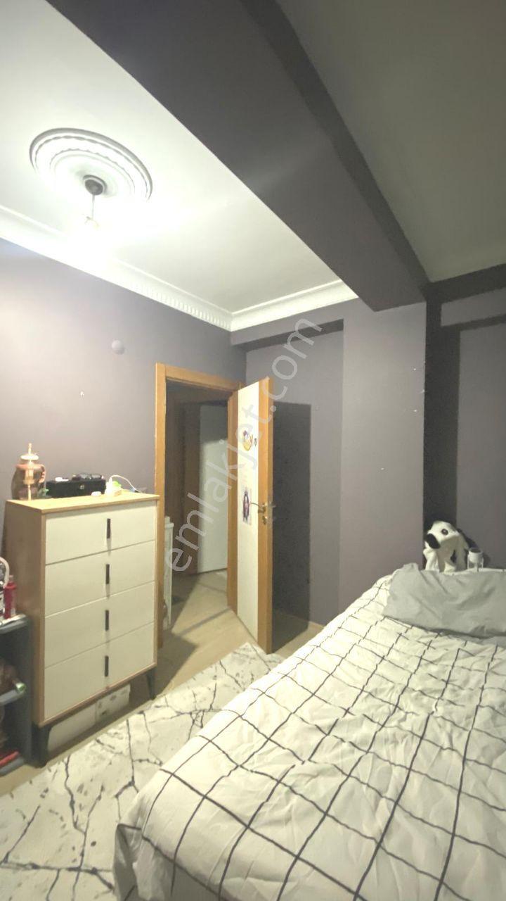 Arı Emlaktan Satılık 3+1/120m2 Ara Kat Daire - Görsel 2