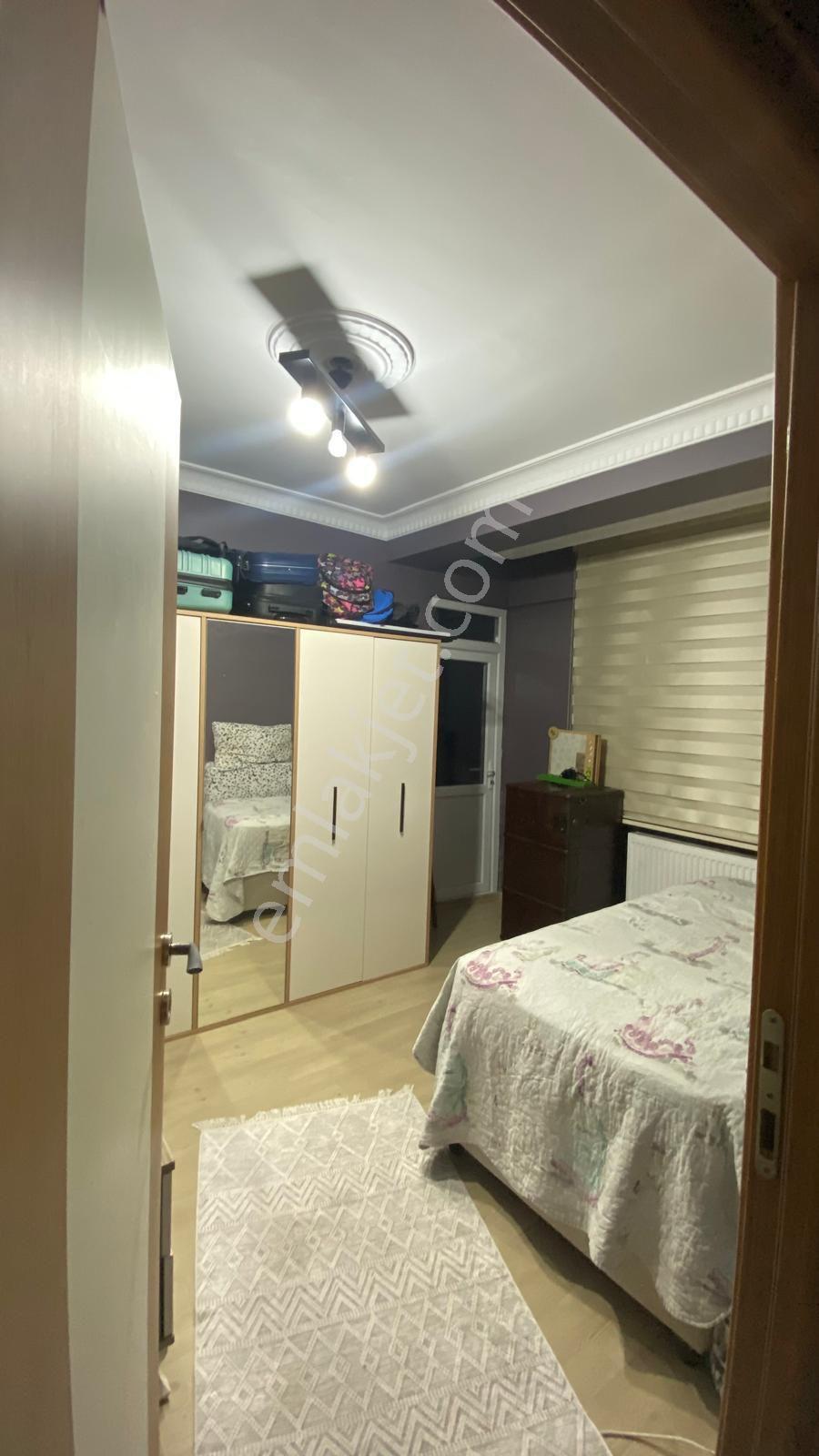 Arı Emlaktan Satılık 3+1/120m2 Ara Kat Daire - Görsel 4