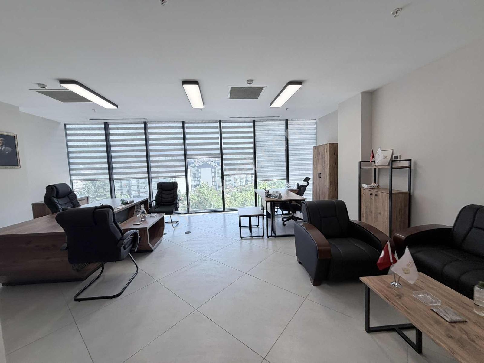 En Merkezi Lokasyon | İzmir Yolunda Göz Alıcı Premium Ofis - Görsel 38