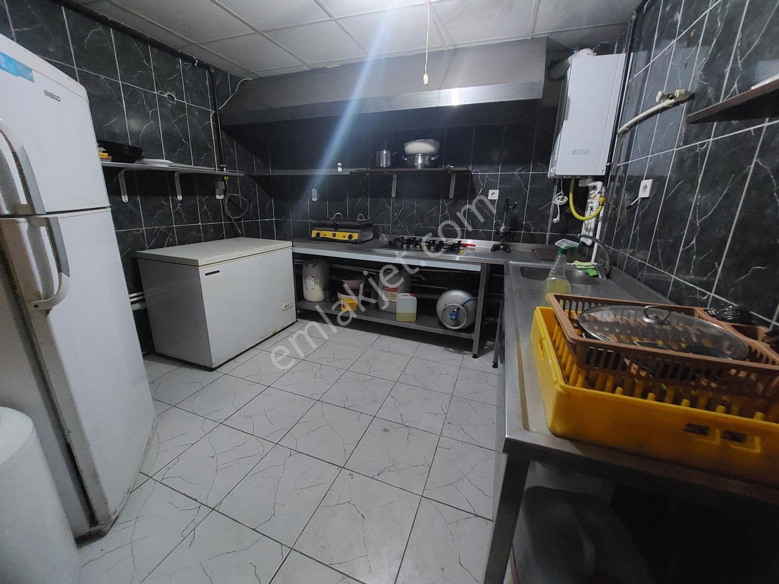 El/ya Kasaplar Mah. 250 M2 Soma Cad Yakını Devir Ücreti Yoktur - Görsel 8