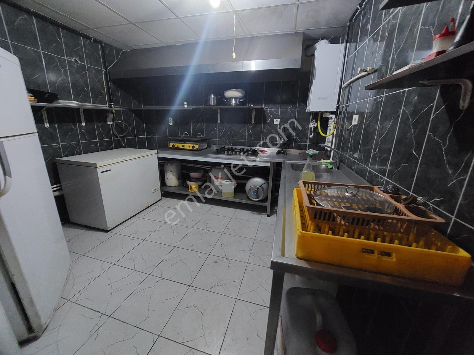 El/ya Kasaplar Mah. 250 M2 Soma Cad Yakını Devir Ücreti Yoktur - Görsel 23