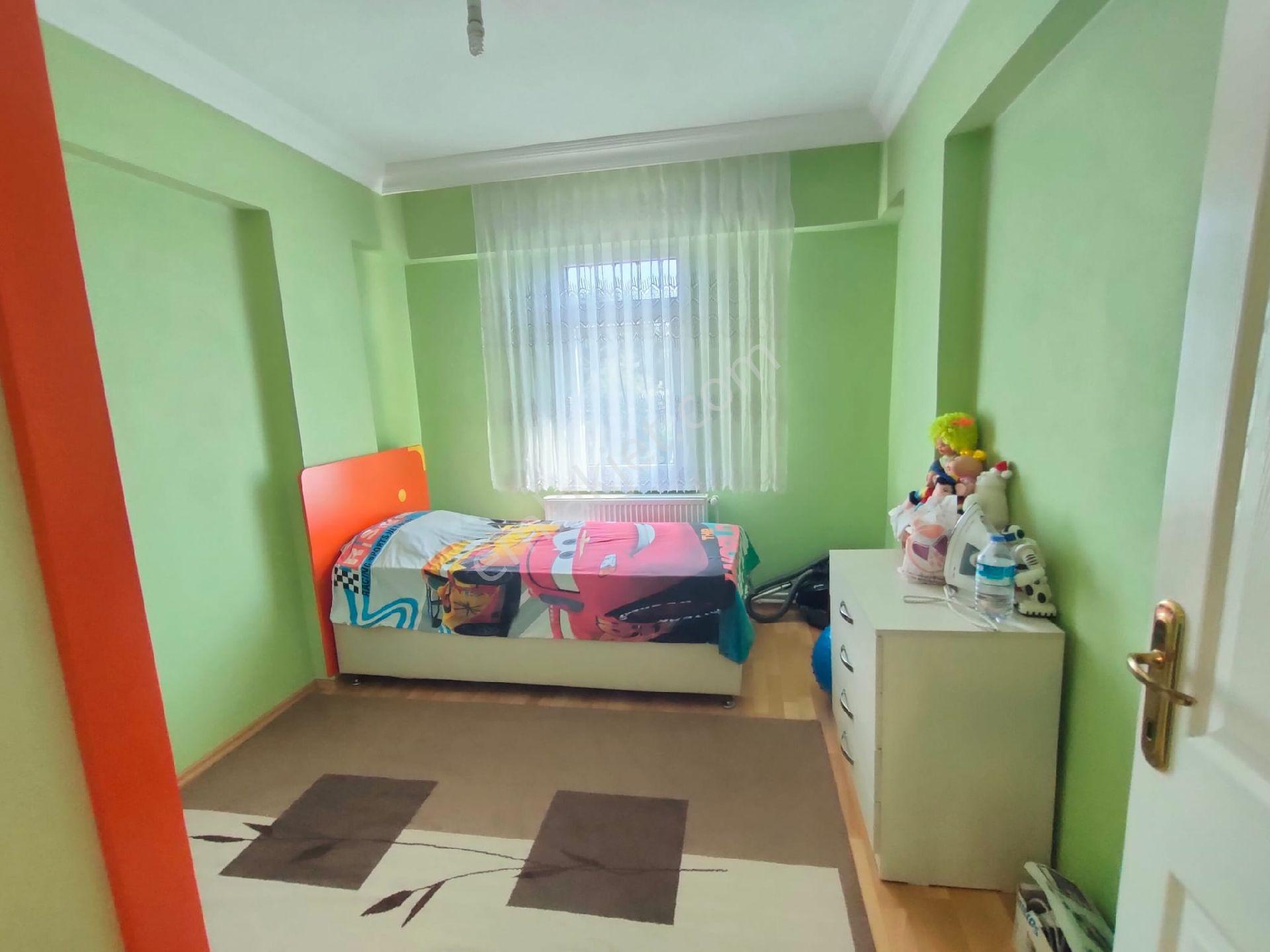 Kartallar'dan Yeniçiftlikye Altyapılı 575 M² Bahçeli Kocaman Müstakil Villa. - Görsel 20