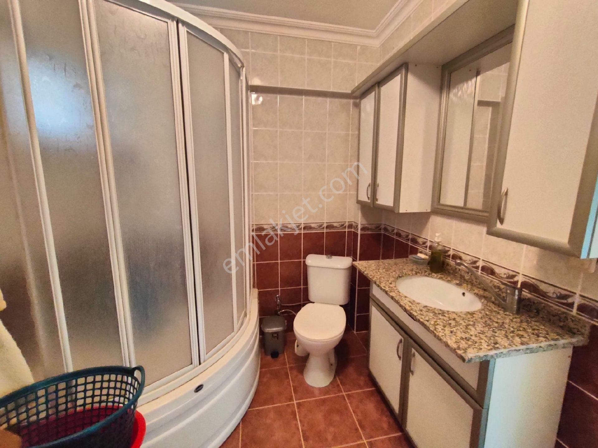 Kartallar'dan Yeniçiftlikye Altyapılı 575 M² Bahçeli Kocaman Müstakil Villa. - Görsel 23