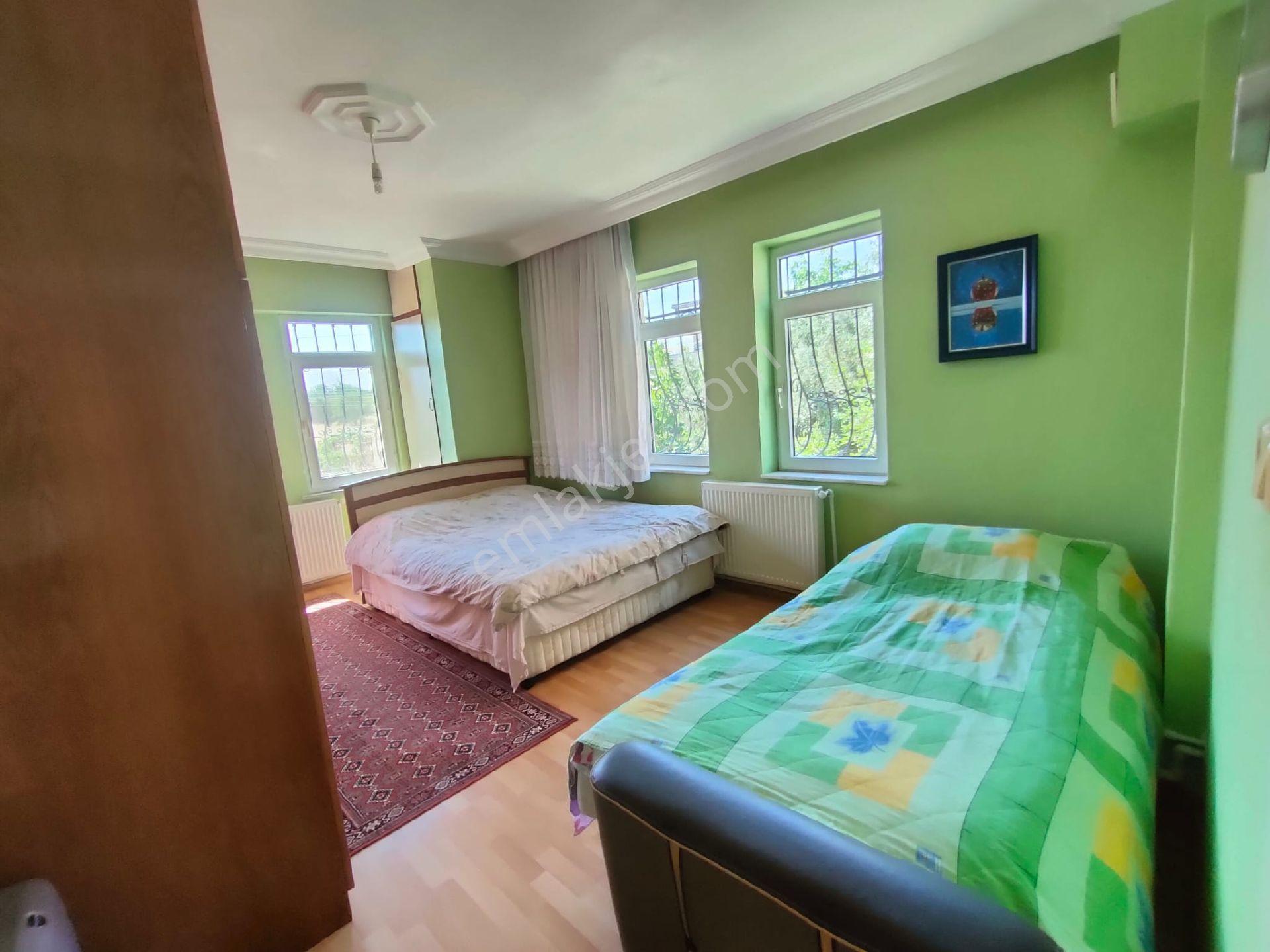 Kartallar'dan Yeniçiftlikye Altyapılı 575 M² Bahçeli Kocaman Müstakil Villa. - Görsel 24