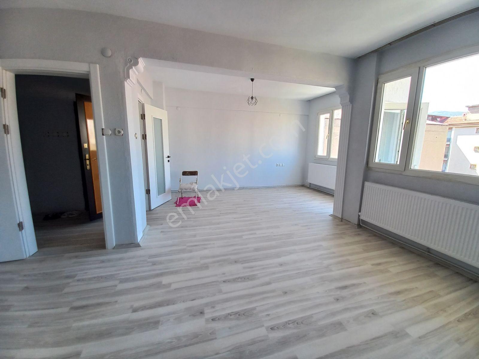 Jandarma Ve Askerlik Şubesine Yakın Kiralık Daire - Görsel 8