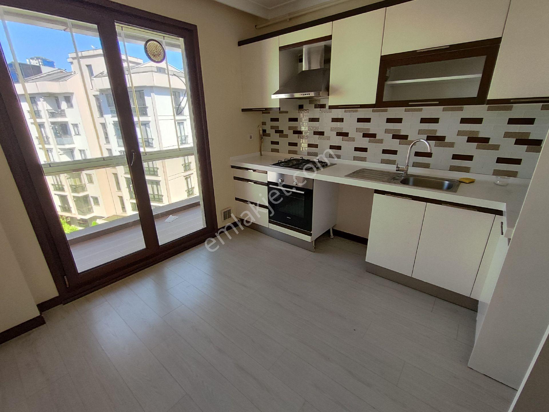 Ataların Merkezinde Geniş Kullanışlı 5+1 - Görsel 3