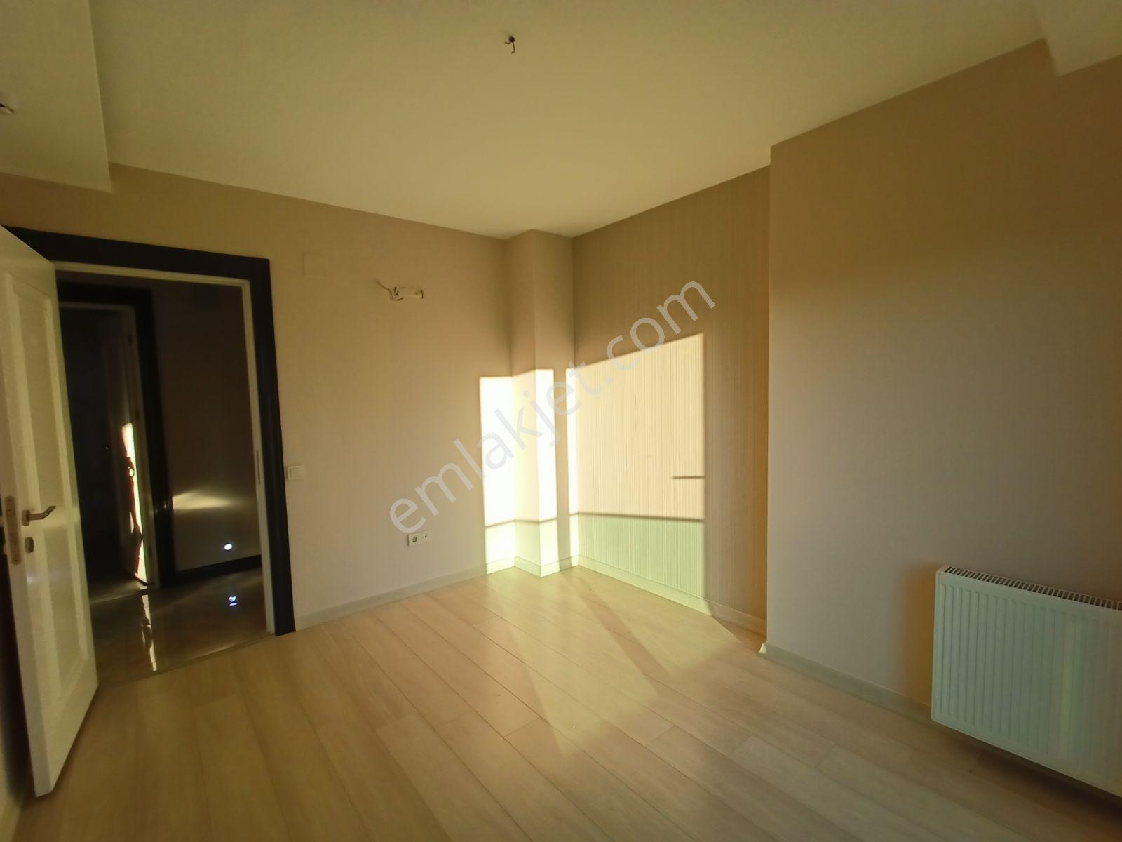 Mezitli Akdeniz Mah. Site İçinde Kiralık 3.5+1 Lüks Geniş Daire - Görsel 4