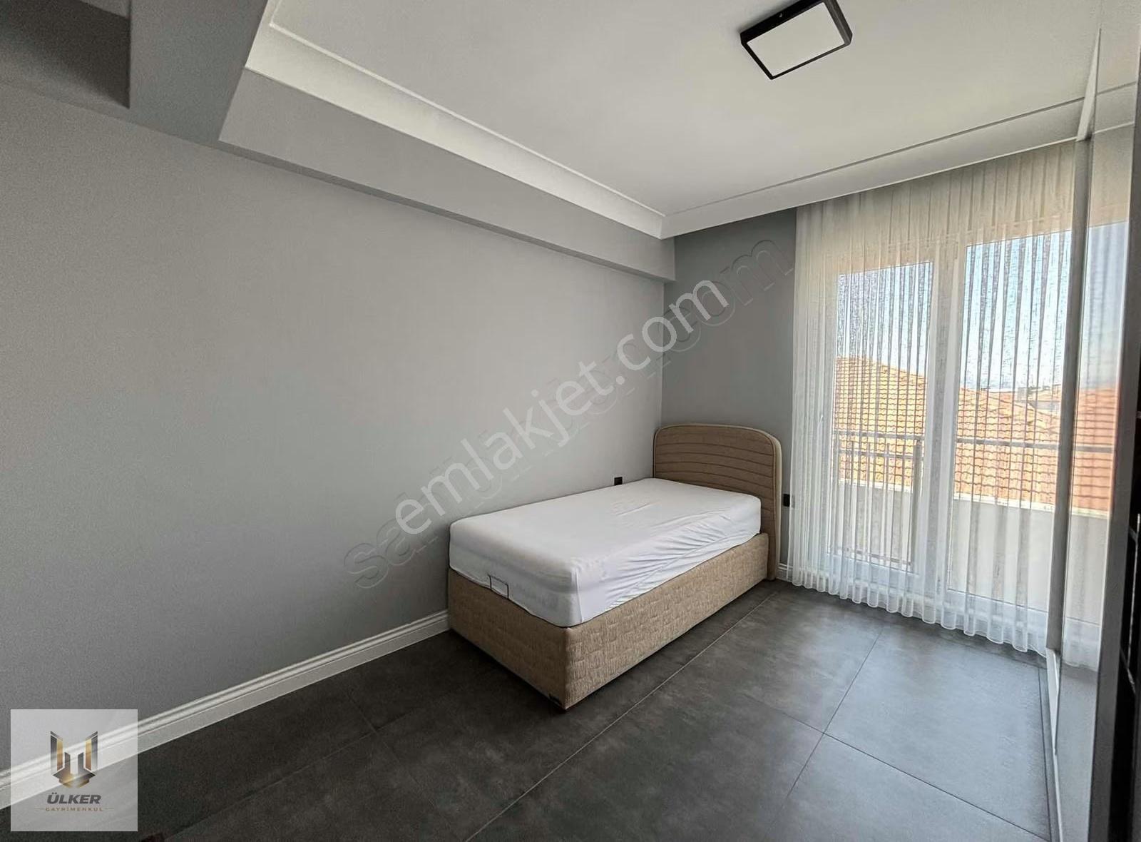 Ülker Den Mudanya Merkezde Site İçi Denize Çok Yakın 3+1 Satılık - Görsel 7